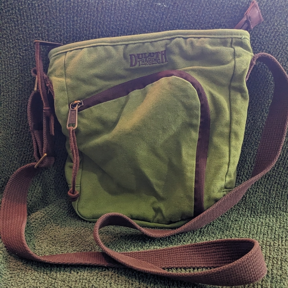 Duluth cross body canvas bag